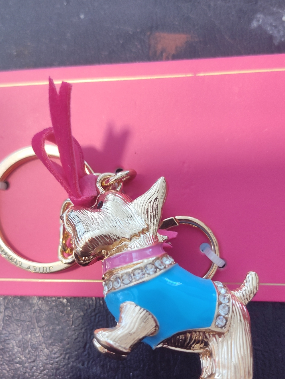 Juicy Couture Gold Scottie Dog Keychain with Blue Sweater & Pink Bow 2 X2 X4 New - Picture 6 of 6